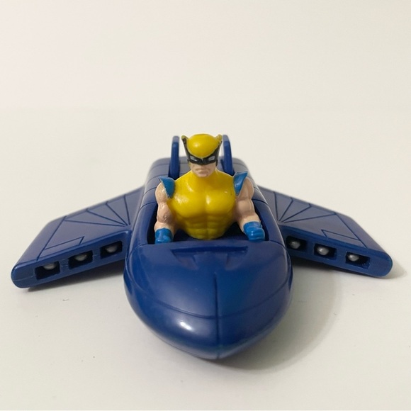 1996 Marvel X-Men Wolverine Blue Plastic Toy Vehicle - Picture 8 of 12